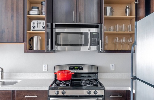 Mountain View Apartamento | Ideal Mountain View 1BR w/ Pool, Gym, Spa, near Apple, by Blueground