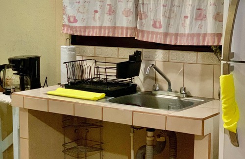 Puerto Jiménez Casa | Ideal para descansar del bullicio de la ciudad, se observan aves desde temprano.