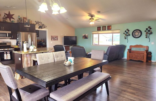 Spearfish Casa | Ideal Rally Getaway in Spearfish - All paved roads!