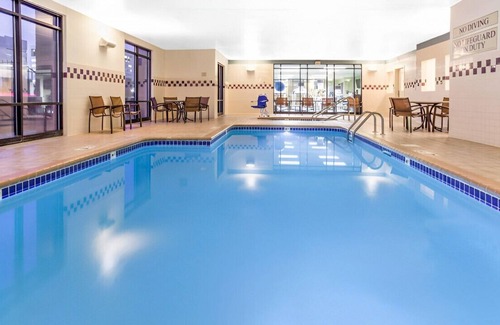 Golden Valley Casa | Ideal Room for Leisure Trips! Pool, Gym