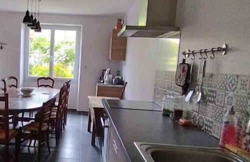 Saint-Yrieix-le-Dejalat Casa | Ideal vacation home for families and friends