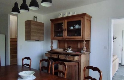 Saint-Yrieix-le-Dejalat Casa | Ideal vacation home for families and friends