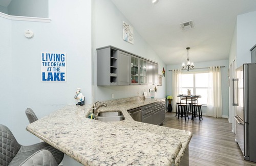 Eagle Pointe South Casa | Ideal vacation home for your Disney adventure with exclusive pool