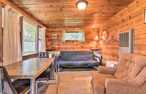 Houghton Lake Casa | Ideally Located Cabin with Direct Lake Access!