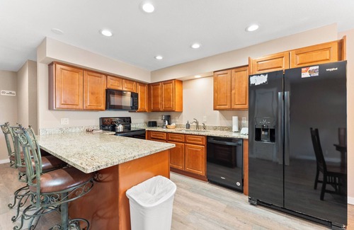 Baldy Mountain Casa | Ideally Located, Cozy Townhome w/ Mountain Views, Private Sauna & Fireplace!