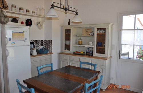 Barbatre Casa | Idealmente situado, casa contemporánea en la duna y vistas al mar