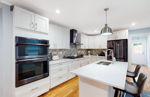 Reynoldstown Casa | Ideally located home with a large yard, bikes, board games & AC - dog-friendly