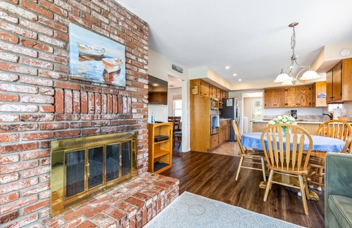 Morro Bay Casa | Ideally Located Morro Bay Vacation Home