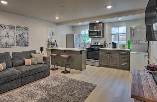 Dimond Casa | Ideally Located Oakland Home with Private Yard!
