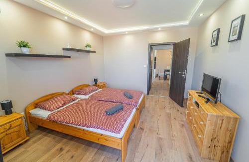 Velence Apartamento | Idevár-Lak Apartman