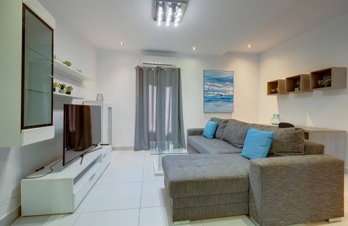 Tower Road Apartamento | Idyllic Apartment Just off the Promenade