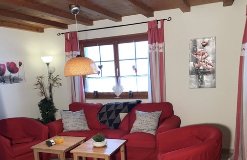 Mogelsberg Casa | Idyllic chalet in the hiking paradise of Toggenburg - fireplace - dogs welcome