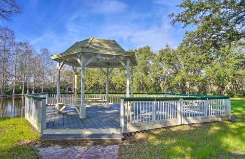 Houma Casa | Idyllic Houma Vacation Rental on Shared Pond!
