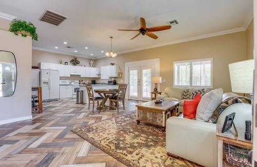 Las Vegas Cabaña | Idyllic Las Vegas Oasis w/ Outdoor Pool!
