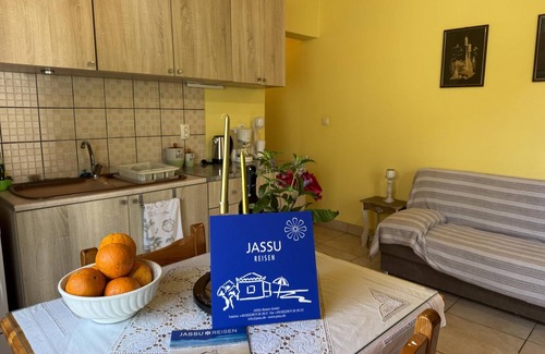 Skala Casa | Idílico en el campo y no lejos de la playa con Wifi, Holiday home Paramonas, Corfú