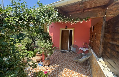 Skala Casa | Idílico en el campo y no lejos de la playa con Wifi, Holiday home Paramonas, Corfú
