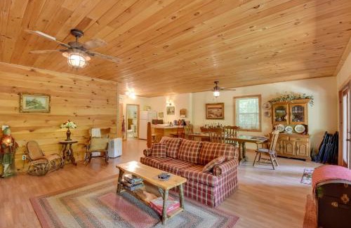 Murphy Apartamento | Idyllic Murphy Hideaway with Multi-Level Deck!
