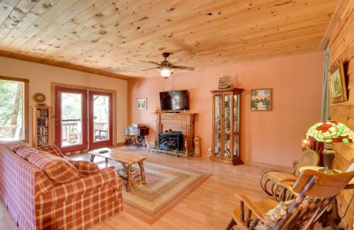 Murphy Apartamento | Idyllic Murphy Hideaway with Multi-Level Deck!