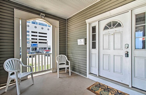 Atlantic City Cabaña | Idyllic Oceanfront Home on Atlantic City Boardwalk