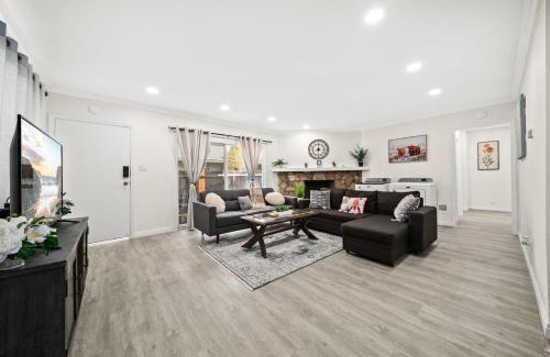 Alhambra Casa | Idyllic Paradise Near Downtown Los Angeles