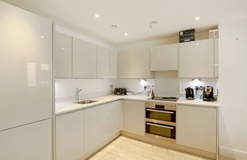 London Borough of Hounslow Apartamento | Idyllic Thames riverside 1 bed apartment. SWLondon