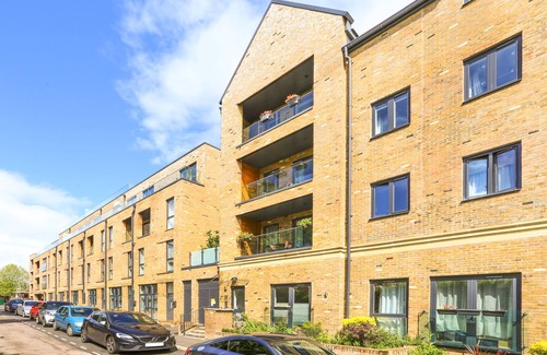 London Borough of Hounslow Apartamento | Idyllic Thames riverside 1 bed apartment. SWLondon