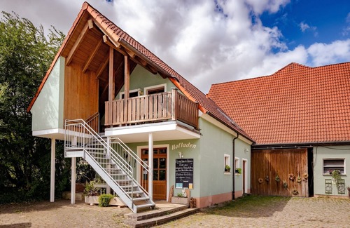 Gunzenhausen Apartamento | Idyllic vacation apartment for up to 6 people (75 m²) with covered south-facing balcony