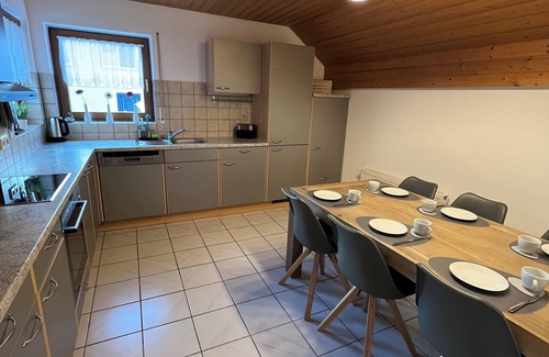 Weilheim Apartamento | Idyllic vacation paradise on the Haselbach - your perfect vacation destination.