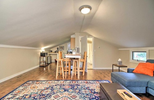 Wallingford Casa | Idyllic Wallingford Retreat - Near Skiing and Hiking