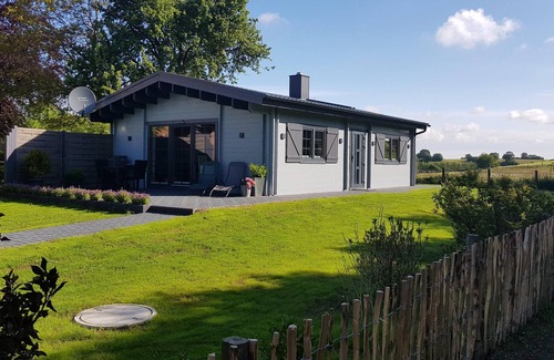 Martensrade Casa | Idyllisches Blockbohlenhaus mit eigenem Garten und Sauna zum Wohlfühlen