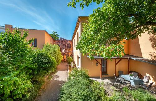 Hohenschoenhausen Casa | Idyllisches Haus mitten in Berlin