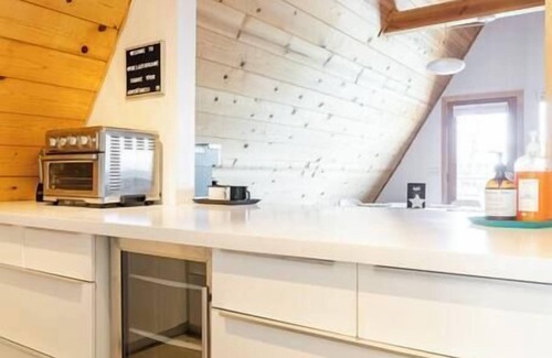 Pine Cove Cabina | Idyllwild Cabin: HotTub, Fireplace&Mountain Views!