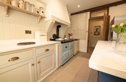 Ripley Otro | If you are looking for somewhere to escape for a short break or longer that is something rather spec