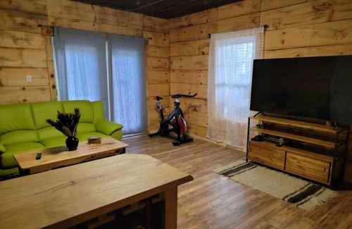Murphy Cabina | If you want to get away from a busy life this mountain cabin is the place!