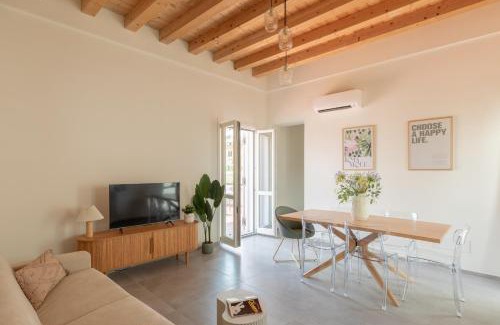 Rione XIV Borgo Apartamento | iFlat Scenic Penthouse with Terrace near Vatican