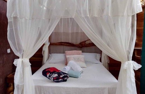 Boca Tapada Cabina | Iguanitas Lodge