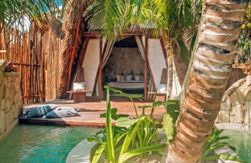 Playa Paraiso Hotel | Ikal Tulum Hotel