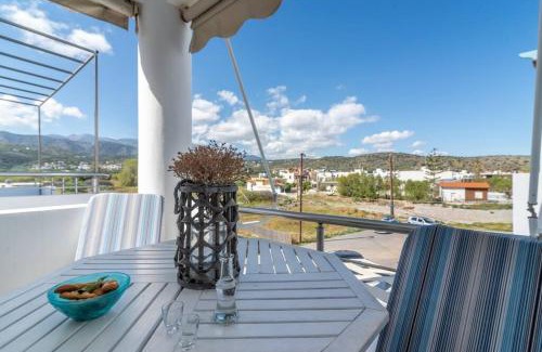Milatos Beach Apartamento | Ikaros Apt Next to the Beach