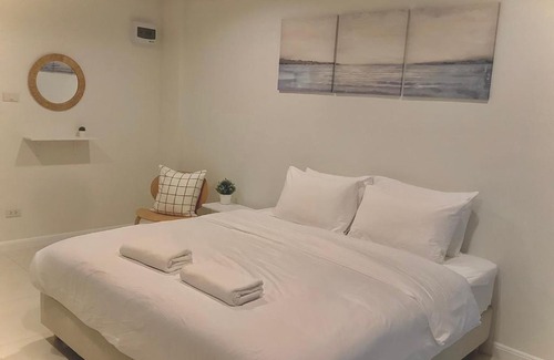Ang Thong Hotel | IKKYU2 Angthong อิคคิว2