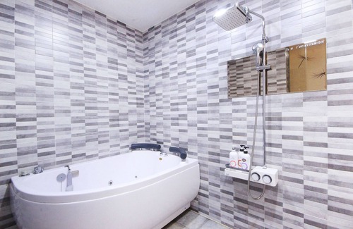 Iksan Hotel | Iksan Hue Drove-in Self Check-in Motel