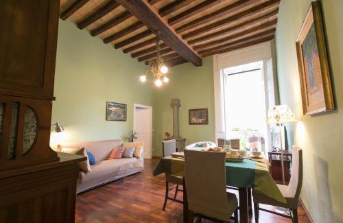 Parma City Centre Apartamento | Il Balcone dell'Angiol d 'Or