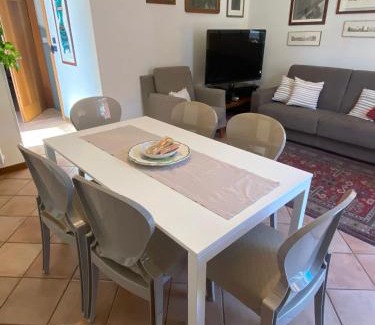 Est Apartamento | IL BALCONE DI AURORA