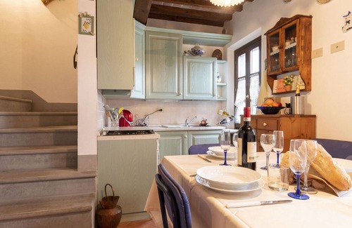 Cascine-La Croce Apartamento | Il Borgo Apartment in Bientina