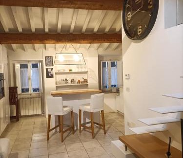Ponte Felcino Apartamento | Il bosco sul Tevere Guest house