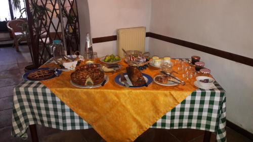 Castelnuovo di Farfa Cama Y Desayuno | Il Cantinone Rooms