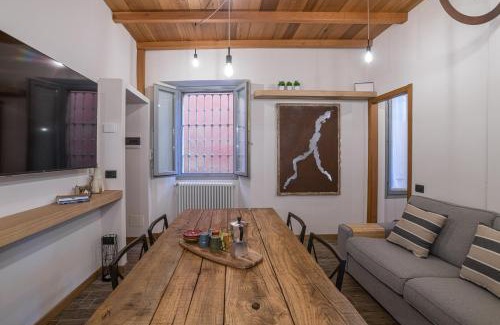 Moltrasio Apartamento | Il Cedro, cozy house for 4