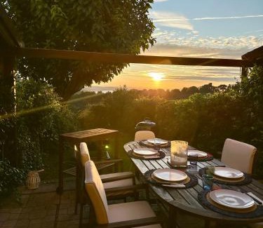 Pietra La Croce Casa | Il Ciliegio - House with Garden & Wonderful View