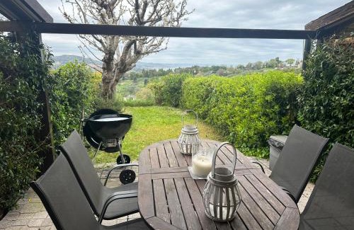 Pietra La Croce Casa | Il Ciliegio - House with Garden & Wonderful View