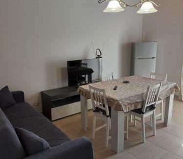 Villa Grazia di Carini Casa | IL CORTILE