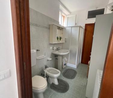 Roina Apartamento | Il Cortiletto Gardesano